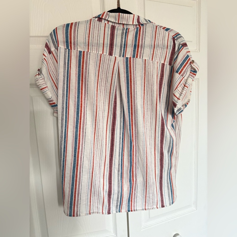 Eden & Olivia Multicolor Striped Button-Down Shirt - Picture 2 of 3